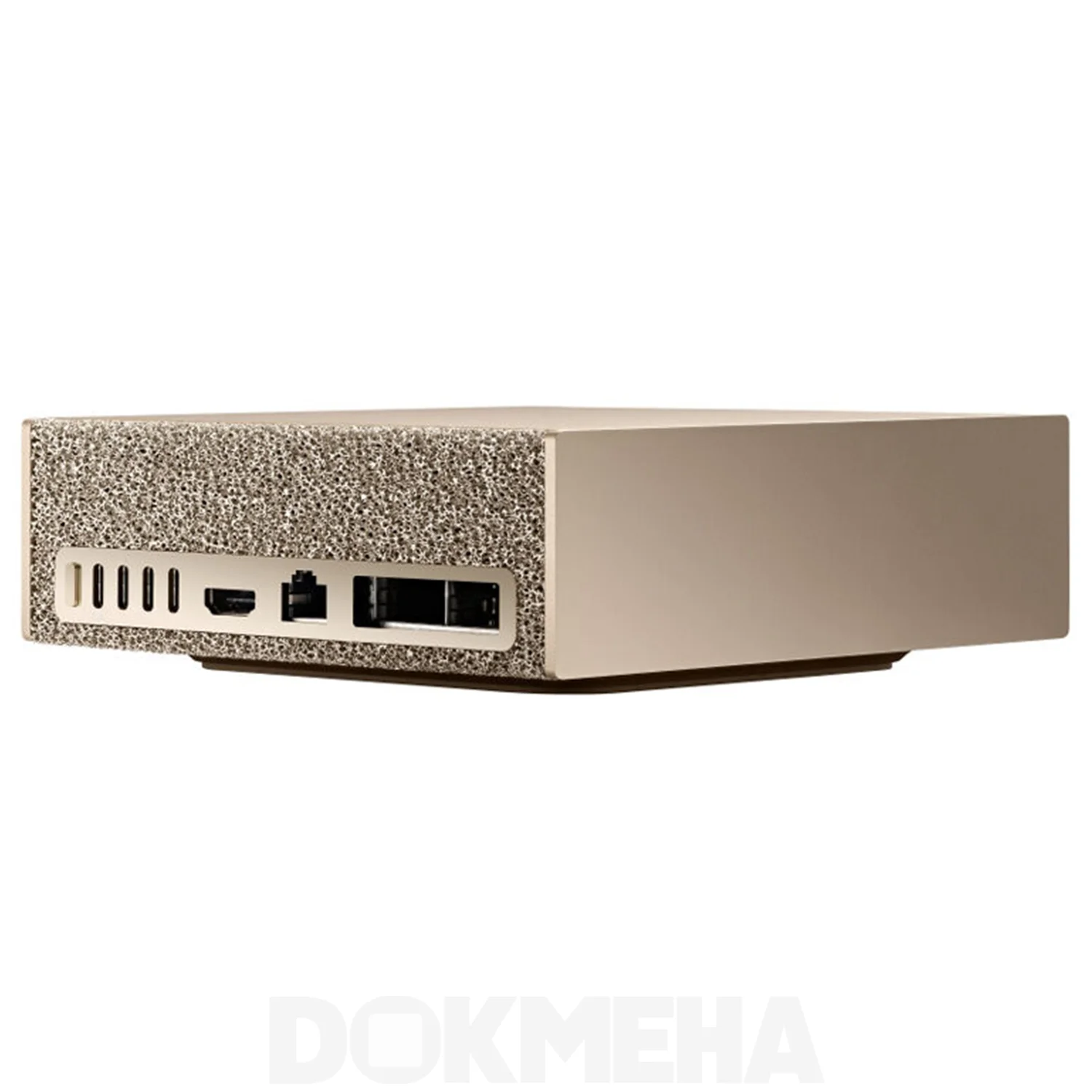 کامپیوتر شخصی هوش مصنوعی انویدیا NVIDIA DGX Spark؛ تراشه GB10 Grace Blackwell نمای پشتی با پورتها